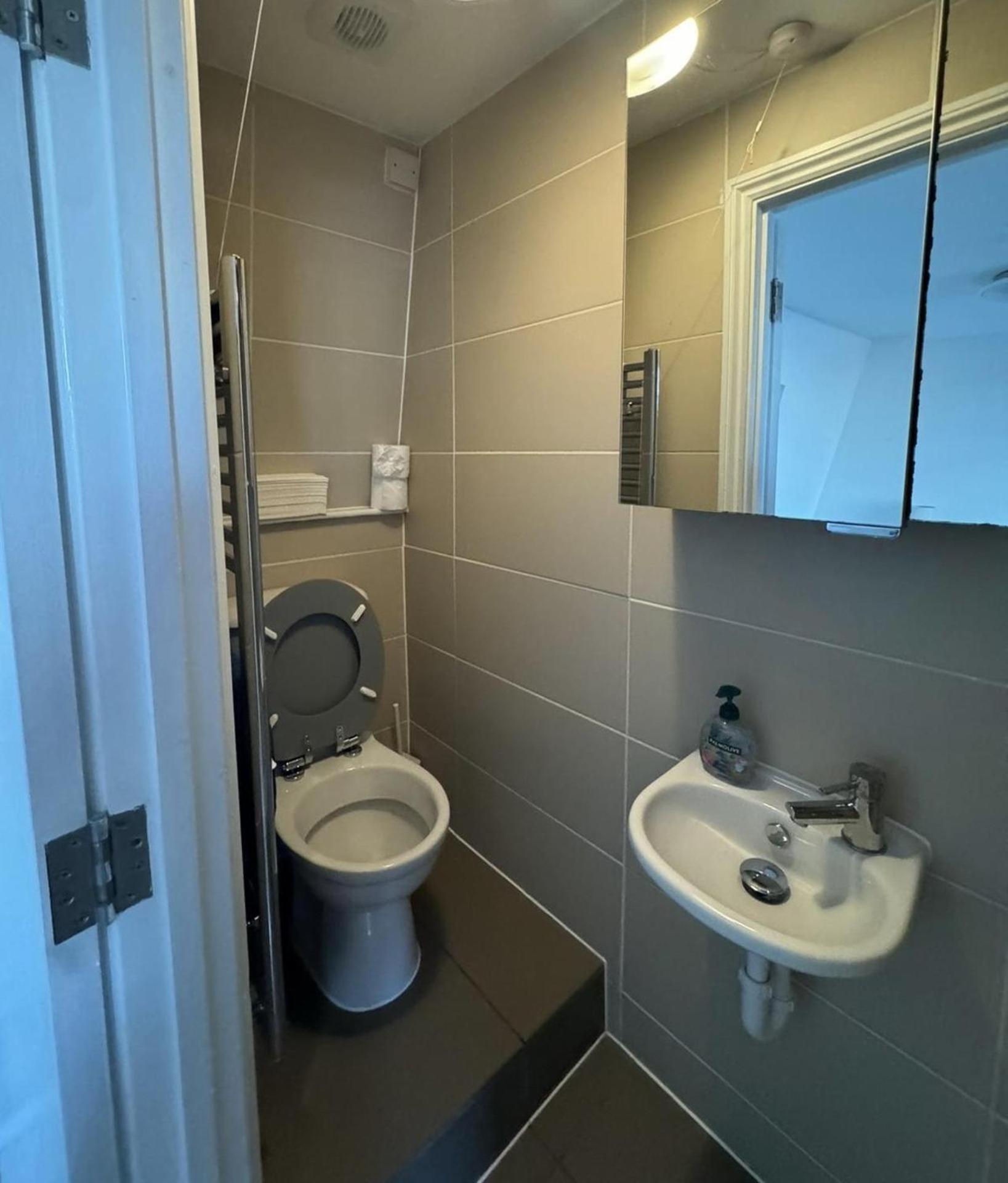 Fun Energetic Oasis In Islington - Sleeps6 Londen